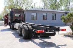 一汽解放 新J6P重卡 质惠版 460马力 8X4 9.4米栏板载货车(国六)(CA1310P66K24L7T4E6)