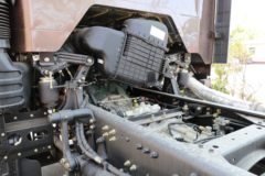 一汽解放 新J6P重卡 质惠版 460马力 8X4 9.4米栏板载货车(国六)(CA1310P66K24L7T4E6)