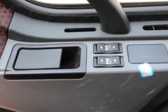 一汽解放 新J6P重卡 质惠版 380马力 6X4牵引车(国六)(CA4250P66K25T1E6)