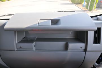 ���� ˧��Q8 168���� 4X2 6���Ű������ػ���(HFC1160P91K1D3V)ͼƬ