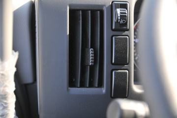 ���� ˧��Q8 168���� 4X2 6���Ű������ػ���(HFC1160P91K1D3V)ͼƬ