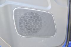 江淮 帅铃Q8 168马力 4X2 6米排半栏板载货车(HFC1160P91K1D3V)