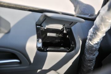 ���� ˧��Q8 168���� 4X2 6���Ű������ػ���(HFC1160P91K1D3V)ͼƬ