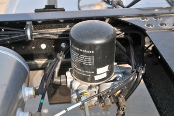 ���� ˧��Q8 168���� 4X2 6���Ű������ػ���ͼƬ