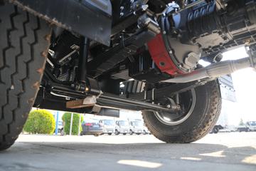 ���� ˧��Q8 168���� 4X2 6���Ű������ػ���ͼƬ