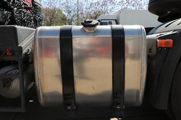 һ����� ��J6P�ؿ� �ʻݰ�2.0 420���� 6X4Σ��Ʒǣ����(����)(CA4250P66K25T1E6Z)ͼƬ