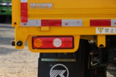 凯马 锐航X1 高配版 1.5L 113马力 汽油 2.92米双排栏板微卡(国六)(KMC1031Q318S6)