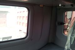 青岛解放 新悍威(J5M)重卡 310马力 6X2 牵引车(CA4206P1K2T3EA80) 青岛解放 新悍威(J5M)重卡 310马力 6X2 牵引车(CA4206P1K2T3EA80)