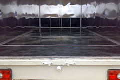 东风 金霸 95马力 4X2 爆破器材运输车(中昌牌)(XZC5041XQY3)