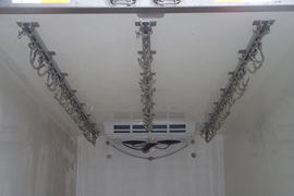 东风股份底盘&nbsp;冷藏车上装图片