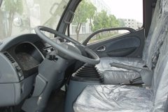 东风 多利卡D8 120马力 4X2 清障车(神狐牌)(HLQ5071TQZ)