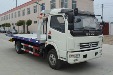 东风 多利卡D8 120马力 4X2 清障车(神狐牌)(HLQ5071TQZ)