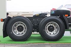 福田 欧曼ETX 6系重卡 380马力 6X4 LNG牵引车(ETX-2490标准版)(BJ4253SNFCB-AB)