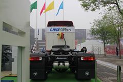 福田 欧曼ETX 6系重卡 380马力 6X4 LNG牵引车(ETX-2490标准版)(BJ4253SNFCB-AB)