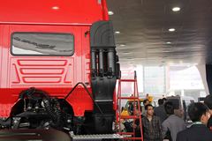 红岩 杰狮M100重卡 380马力 6X4 牵引车(CQ4254HTVG324C)