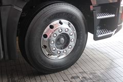 一汽解放 J6P重卡 420马力 6X4牵引车(高端)(CA4250P66K24T1E4)