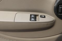 东风 凯普特K6-N 163马力 4.13米单排栏板轻卡(国六)(EQ1040S5CDF)