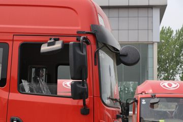 ���� ������D9 197���� 4X2 6.8�������ػ���(����)ͼƬ