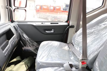 ���� ������D9 197���� 4X2 6.8�������ػ���(����)ͼƬ