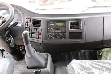 ���� ������D9 197���� 4X2 6.8�������ػ���(����)ͼƬ