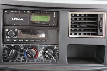 ���� ������D9 197���� 4X2 6.8�������ػ���(����)ͼƬ