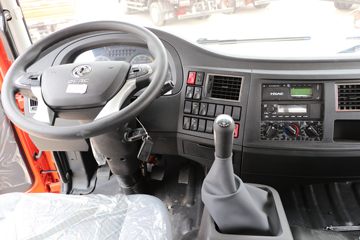 ���� ������D9 197���� 4X2 6.8�������ػ���(����)ͼƬ