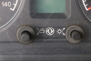 ���� ������D9 197���� 4X2 6.8�������ػ���(����)ͼƬ