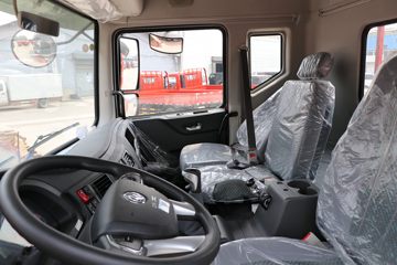 ���� ������D9 197���� 4X2 6.8�������ػ���(����)ͼƬ