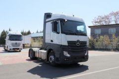 奔驰 新Actros重卡 420马力 4X2牵引车(型号1842LS)
