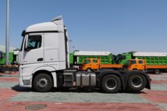 奔驰 新Actros重卡 450马力 6X2R牵引车(型号2645) 奔驰 新Actros重卡 450马力 6X2R牵引车(型号2645)