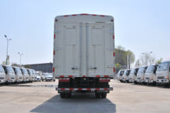 江淮 帅铃Q6 152马力 3.85米排半仓栅式轻卡(轴距3308)(HFC5043CCYP71K1C2V)