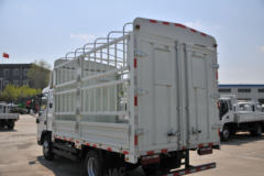 江淮 帅铃Q6 152马力 3.85米排半仓栅式轻卡(轴距3308)(HFC5043CCYP71K1C2V)