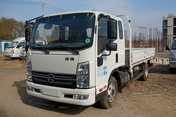 凯马 凯捷M3 130马力 3.83米排半栏板轻卡(锡柴)(KMC1042A33P5)