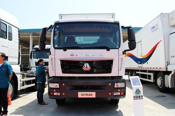 中国重汽 SITRAK C5H 340马力 8X4 铝合金运油车(楚胜牌)(CSC5326GYYLZK)