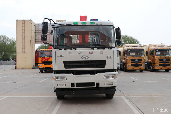 ����֮�� 350���� 8X4 �泵�������䳵(���������)