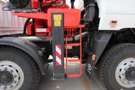 华菱之星&nbsp;随车吊上装图片