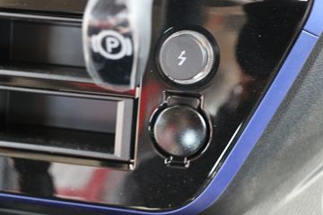 �ൺ��� ��V�ؿ� 2.0�� 400���� 6X4ǣ����(����)(CA4253P1K15T1E6A80)ͼƬ