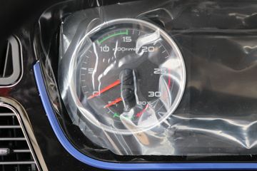 �ൺ��� ��V�ؿ� 2.0�� 400���� 6X4ǣ����(����)(CA4253P1K15T1E6A80)ͼƬ