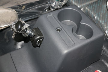 ���� ������D12�п� 220���� 4X2 9.75����������ʽ�ػ���ͼƬ