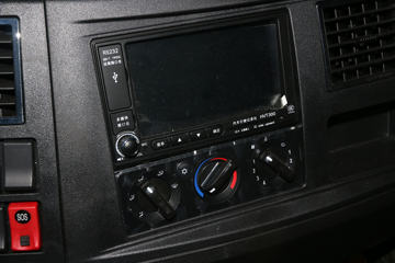 ���� ������D12�п� 220���� 4X2 9.75����������ʽ�ػ���ͼƬ