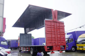 多利卡D12&nbsp;载货车上装                                                图片