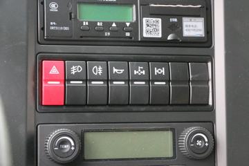 �ൺ��� ��V 220���� 6X2 5.2����ж��ͼƬ