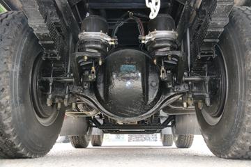 �ൺ��� ��V 220���� 6X2 5.2����ж��ͼƬ