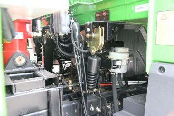 �ൺ��� ��V 220���� 6X2 5.2����ж��ͼƬ