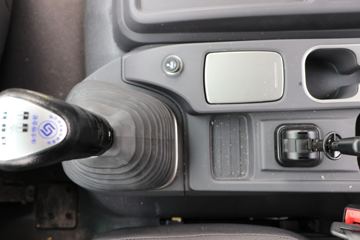  ŷRϵ 220 7.8Űʽػ()(BJ5166XXY-2A)ͼƬ