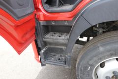 福田 欧航R系 220马力 7.8米排半厢式载货车(国六)(BJ5166XXY-2A) 福田 欧航R系 220马力 7.8米排半厢式载货车(国六)(BJ5166XXY-2A)