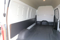 福田商务车 风景G7 2020款 商运版 160马力 2.4L汽油 2座 长轴高顶封闭货车(国六)