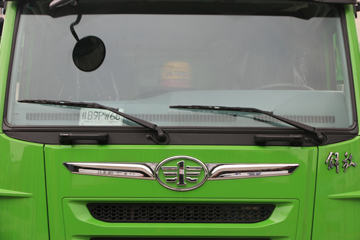 �ൺ��� ��V 220���� 6X2 4.8����ж��ͼƬ