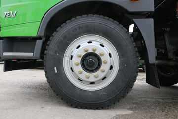 �ൺ��� ��V 220���� 6X2 4.8����ж��ͼƬ