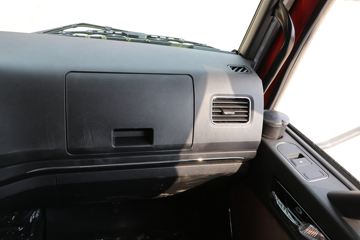 �ൺ��� ��V�п� 2.0�� 220���� 4X2 6.75�������ػ���(����)(CA1168PK15L2E6A80)ͼƬ